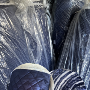 matelasse rombos azul marino