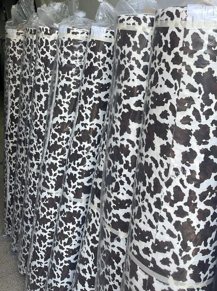 MATELASSE ENGUATADO ROMBOS Y BASTONES - Image 52