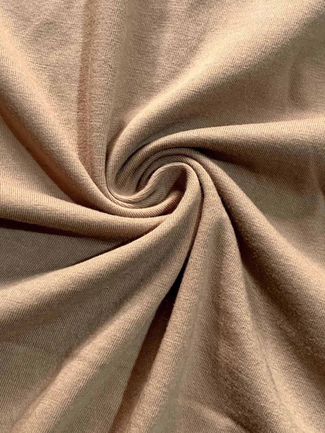 gabardina elastizada camel 70z