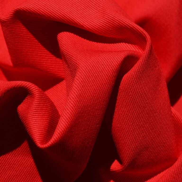 gabardina elastizada 70z rojo